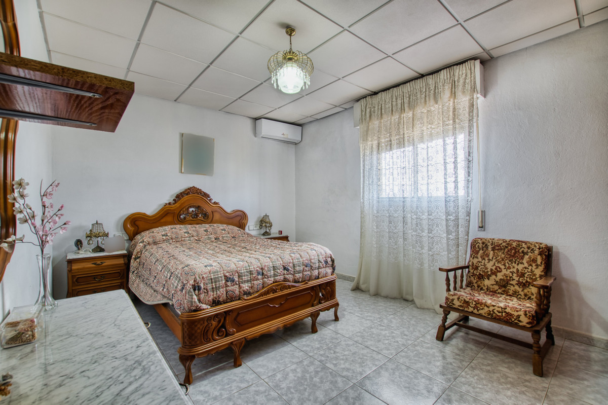 4 Bed Townhouse for sale in El Tomillar Málaga Ciudad, Málaga, Spain
