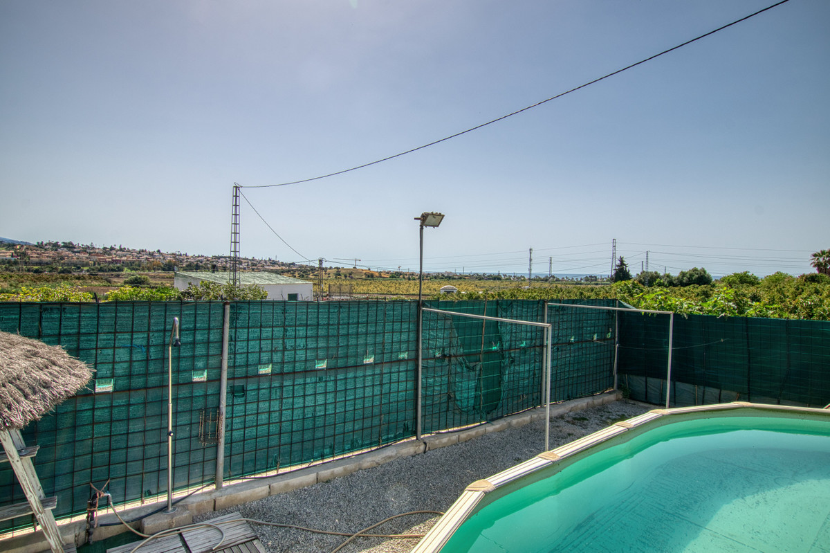 4 Bed Townhouse for sale in El Tomillar Málaga Ciudad, Málaga, Spain