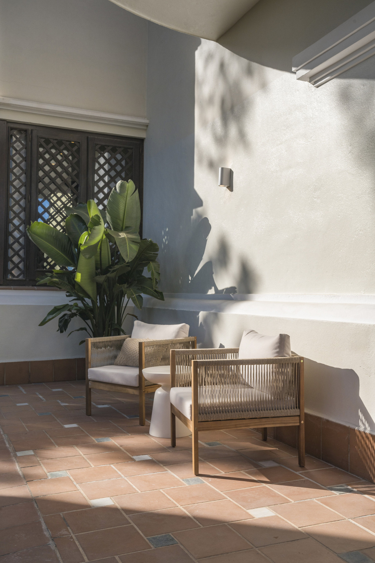 3 Bed Apartment for sale in The Golden Mile Costa Del Sol, Málaga, Spain