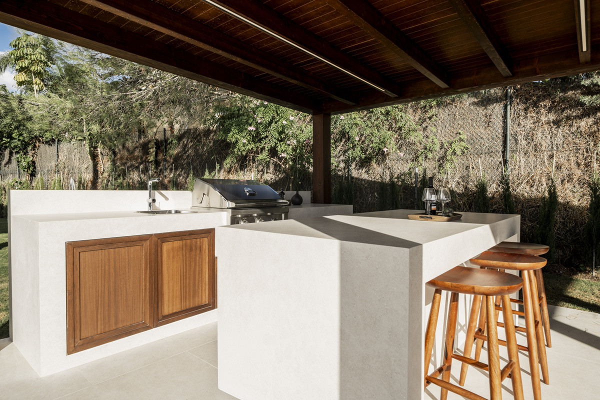 Se vende Villa - Chalet de 5 dormitorios en Costa Del Sol, Málaga, España