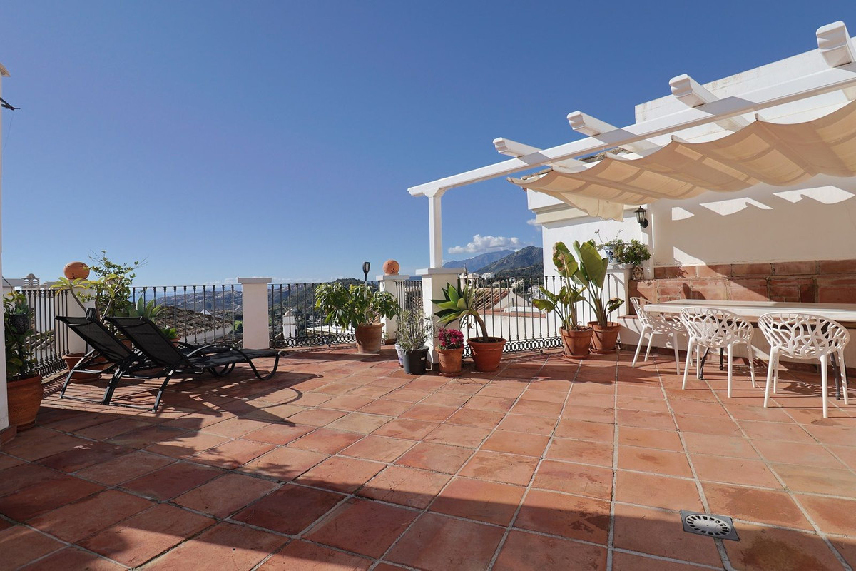 3 Bed Townhouse for sale in La Heredia Costa Del Sol, Málaga, Spain