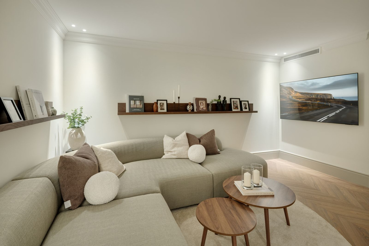 Se vende Villa - Chalet de 5 dormitorios en Costa Del Sol, Málaga, España