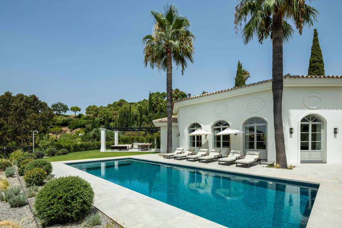 Se vende Villa - Chalet de 5 dormitorios en Costa Del Sol, Málaga, España