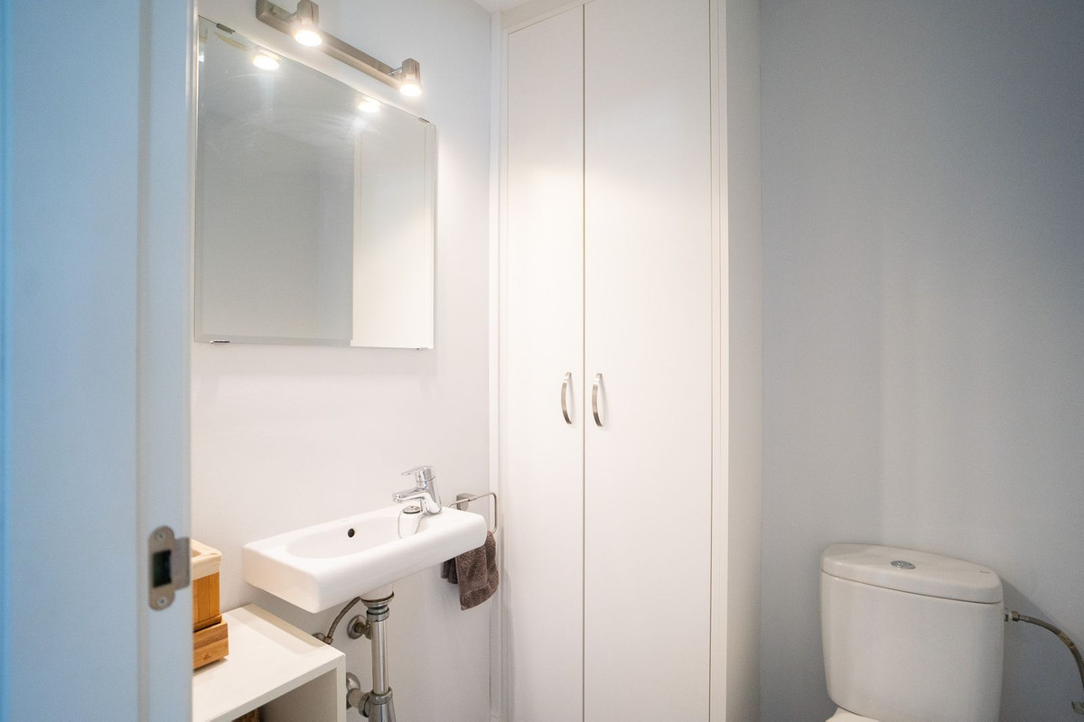 8 Bed Townhouse for sale in El Candado Málaga Ciudad, Málaga, Spain
