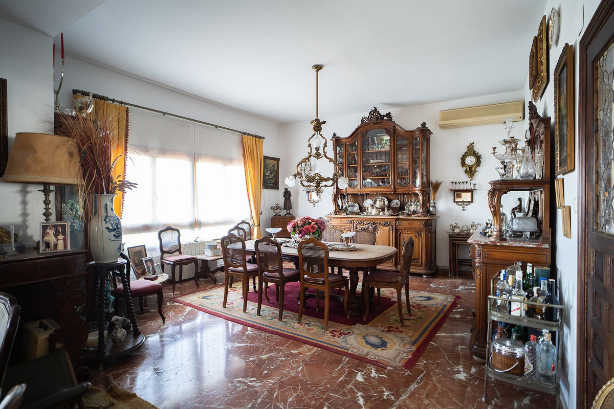 8 Bed Townhouse for sale in El Candado Málaga Ciudad, Málaga, Spain