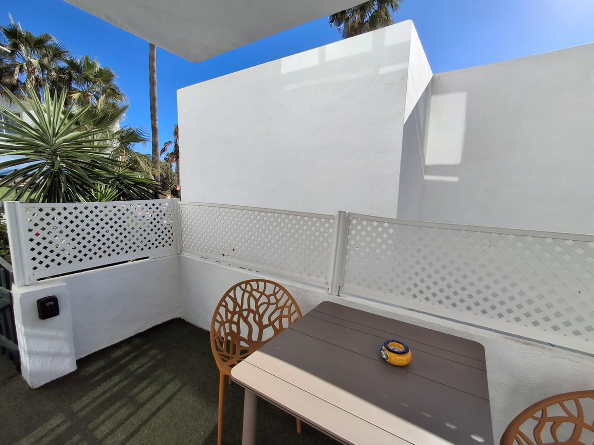 Se vende Apartamento Planta Baja de 1 dormitorios en Costa Del Sol, Málaga, España