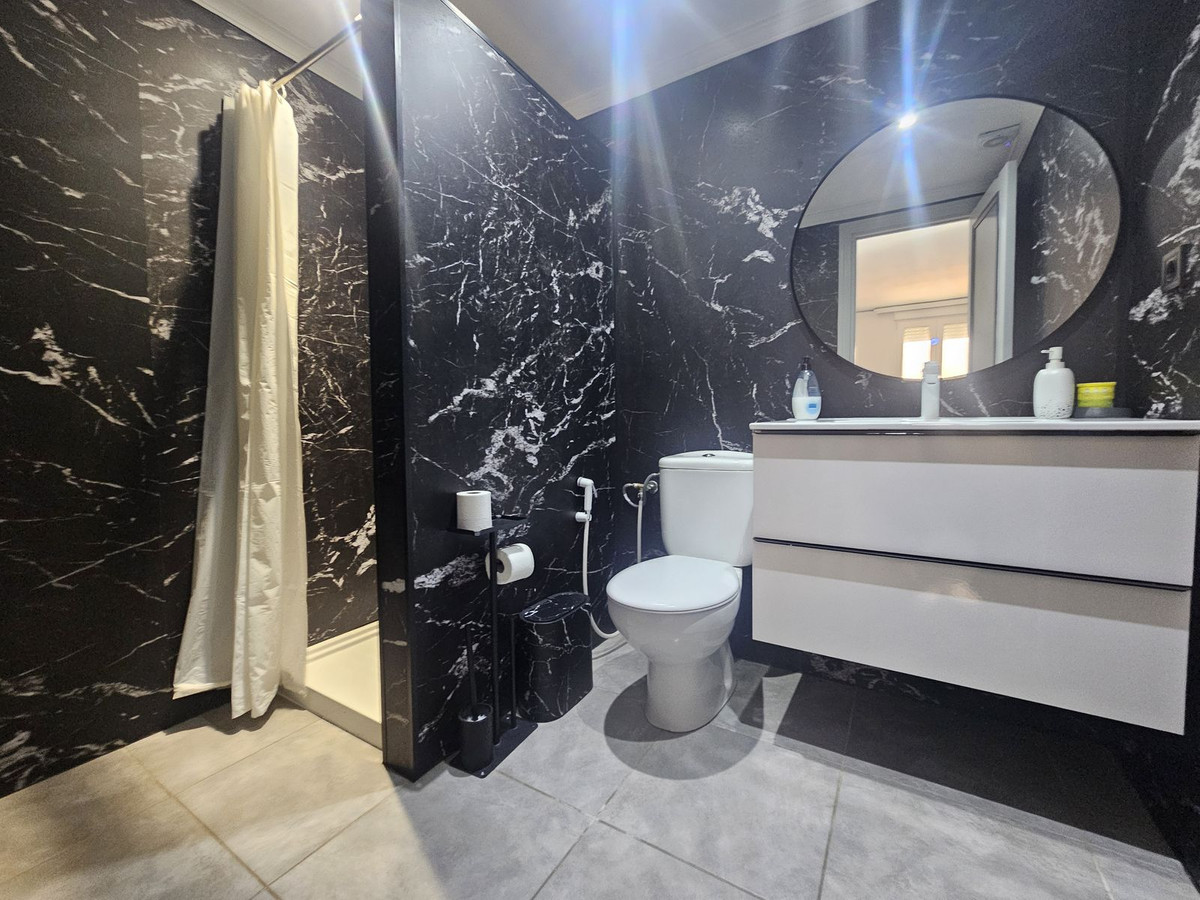 Se vende Apartamento Planta Baja de 1 dormitorios en Costa Del Sol, Málaga, España