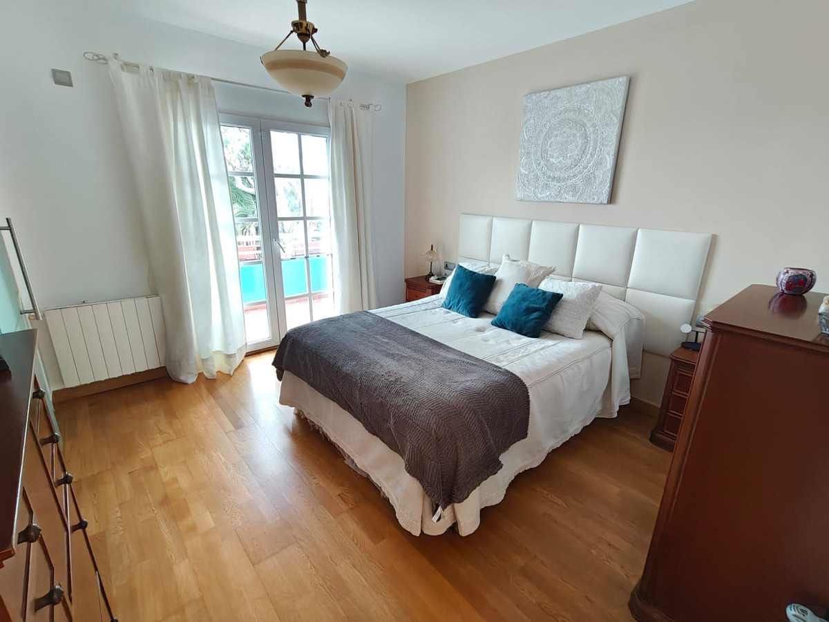 4 Bed Townhouse for sale in Guadalmar Málaga Ciudad, Málaga, Spain