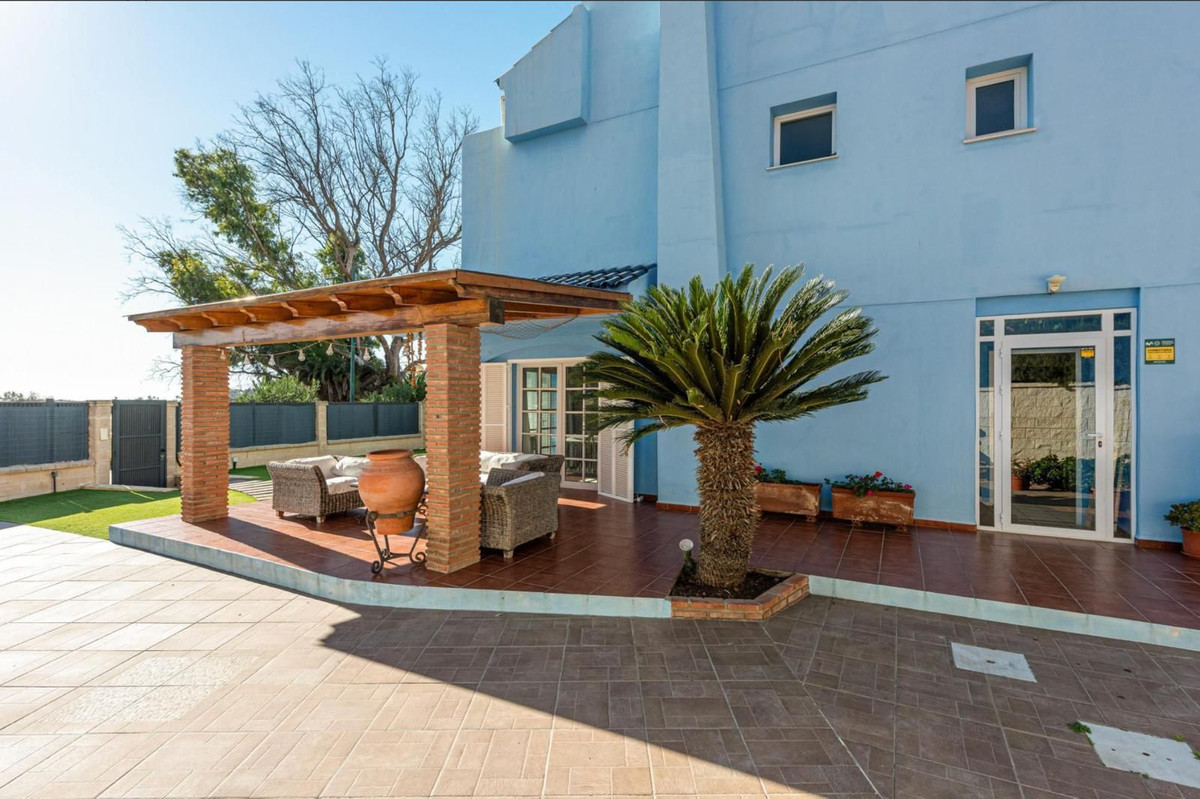4 Bed Townhouse for sale in Guadalmar Málaga Ciudad, Málaga, Spain