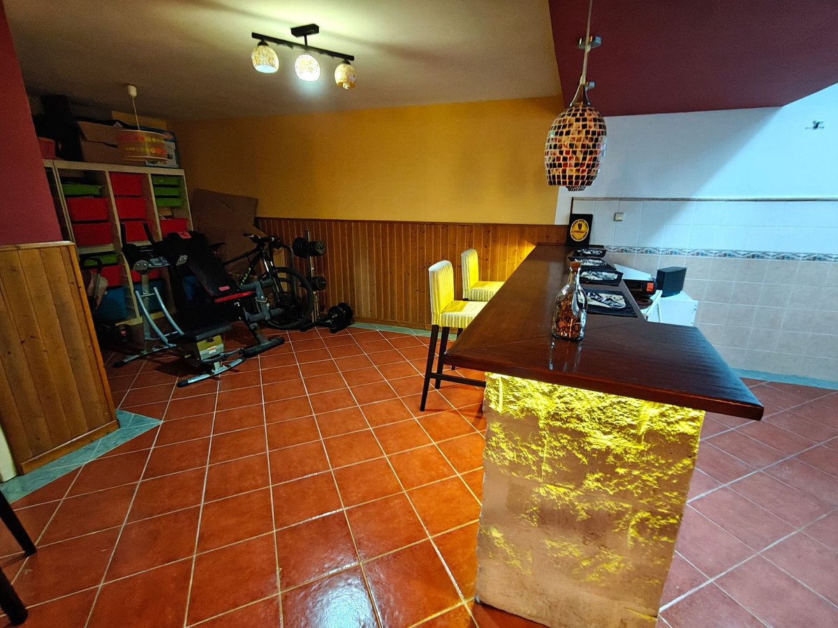 4 Bed Townhouse for sale in Guadalmar Málaga Ciudad, Málaga, Spain