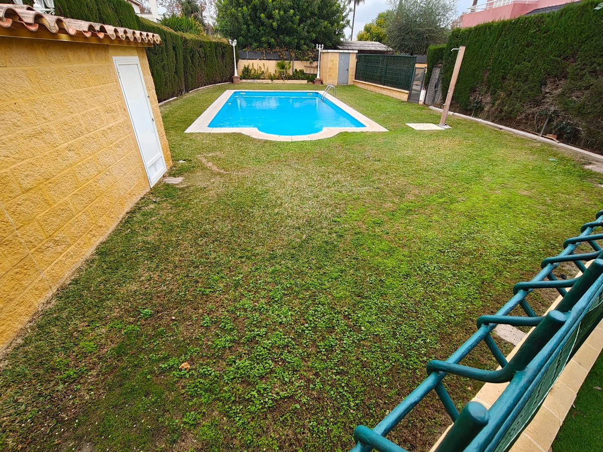 4 Bed Townhouse for sale in Guadalmar Málaga Ciudad, Málaga, Spain
