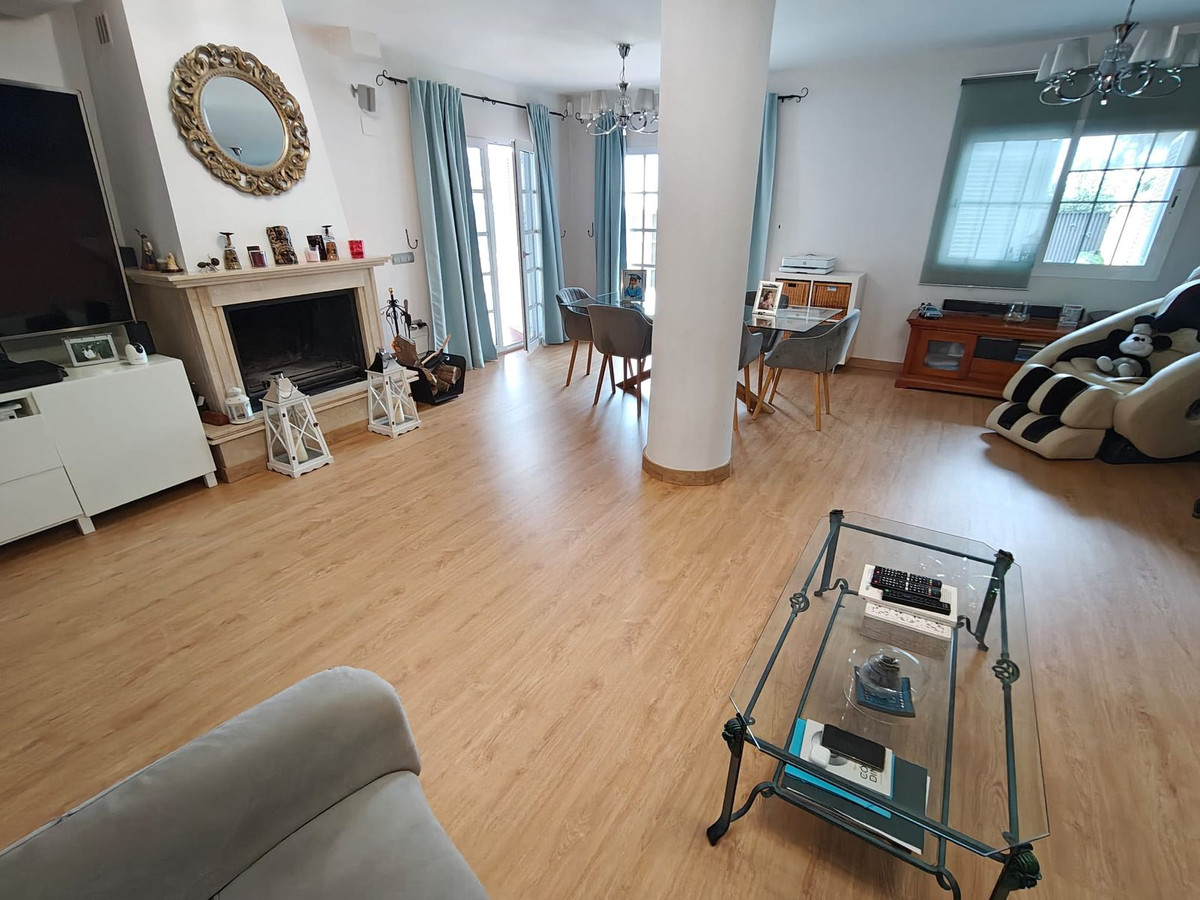 4 Bed Townhouse for sale in Guadalmar Málaga Ciudad, Málaga, Spain
