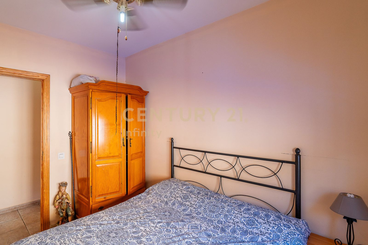 Se vende Villa - Chalet de 7 dormitorios en Costa Del Sol East, Málaga, España