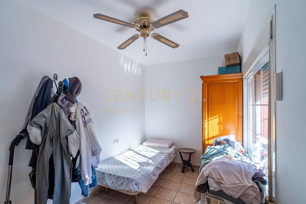 Se vende Villa - Chalet de 7 dormitorios en Costa Del Sol East, Málaga, España