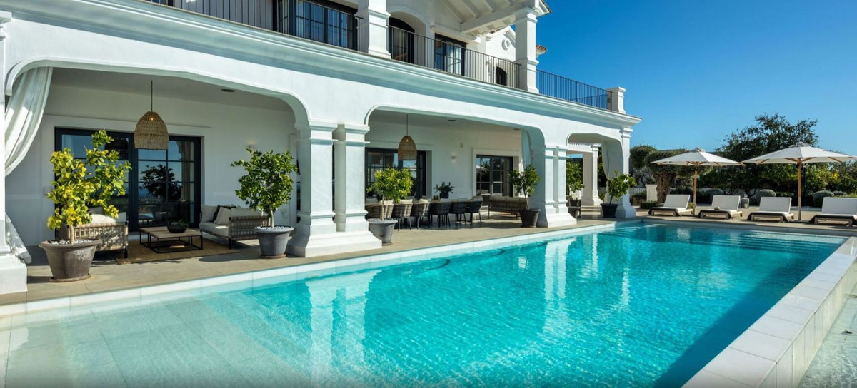 Se vende Villa - Chalet de 7 dormitorios en Costa Del Sol, Málaga, España