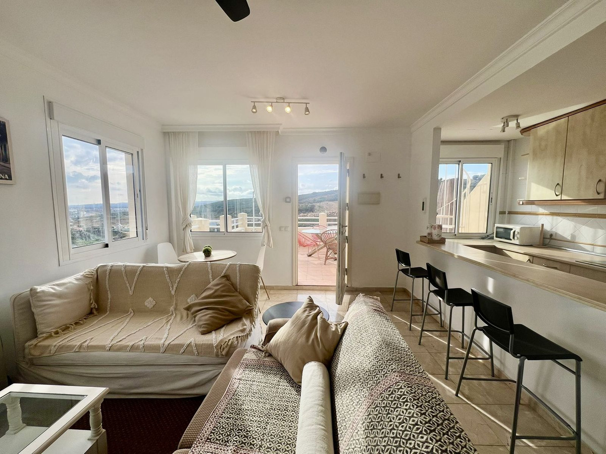 Se vende Apartamento en Planta Última de 1 dormitorios en Costa Del Sol, Cadiz, España