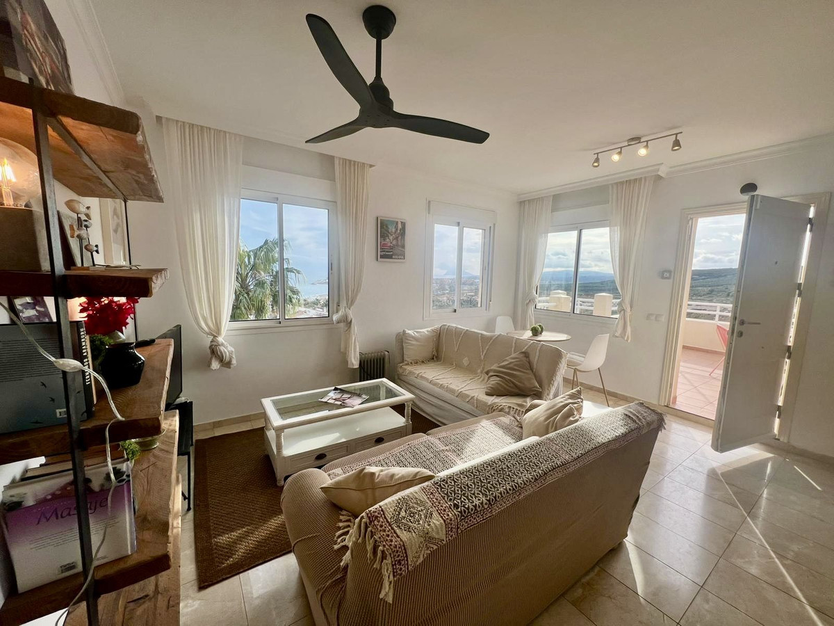 Se vende Apartamento en Planta Última de 1 dormitorios en Costa Del Sol, Cadiz, España