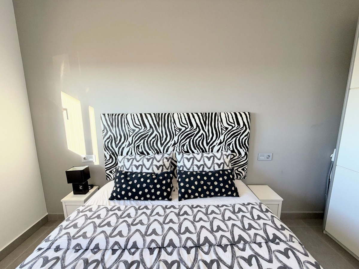 2 Bed Apartment for sale in Pilar De La Horadada Costa Blanca, Alicante, Spain
