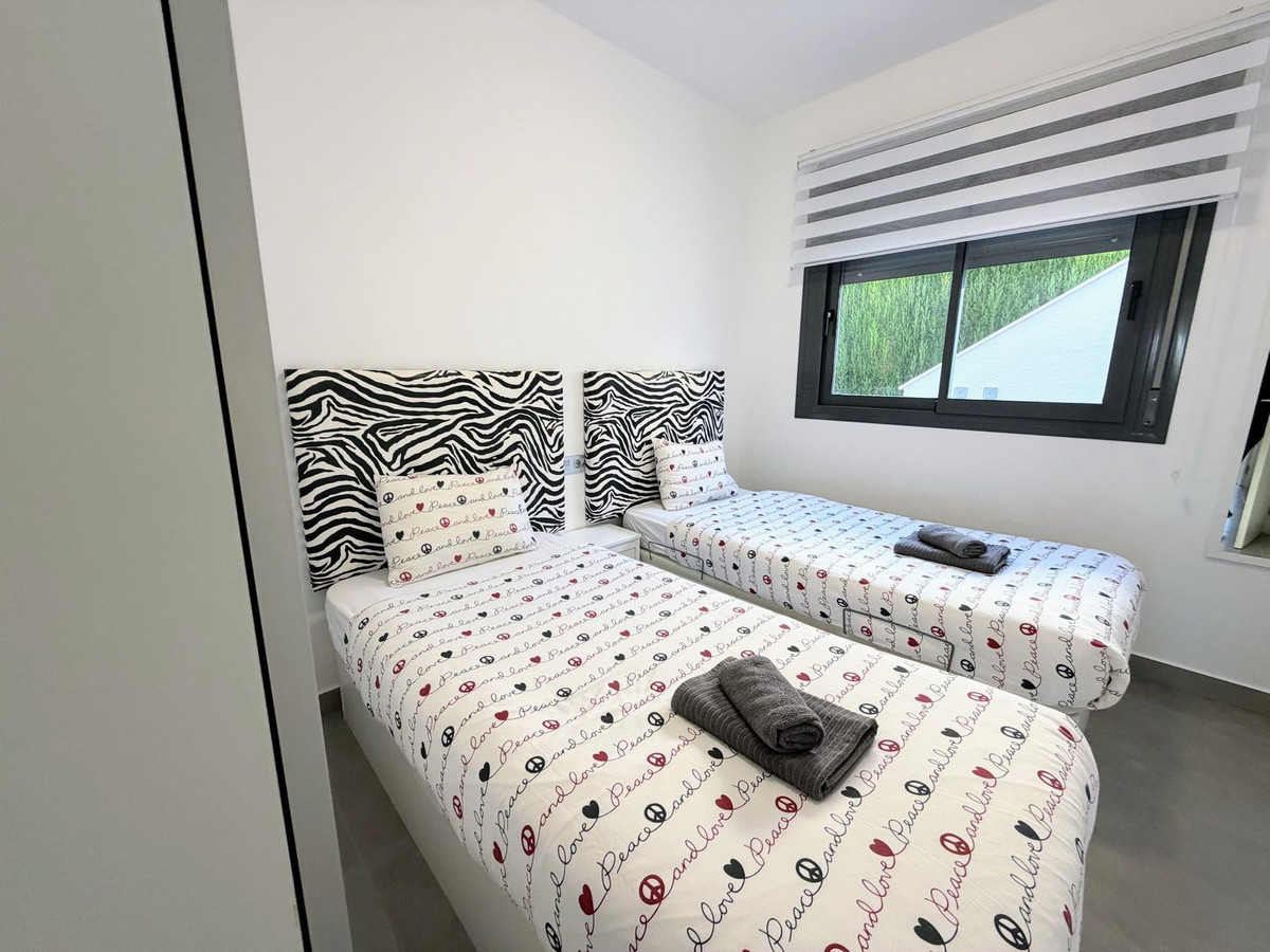 2 Bed Apartment for sale in Pilar De La Horadada Costa Blanca, Alicante, Spain