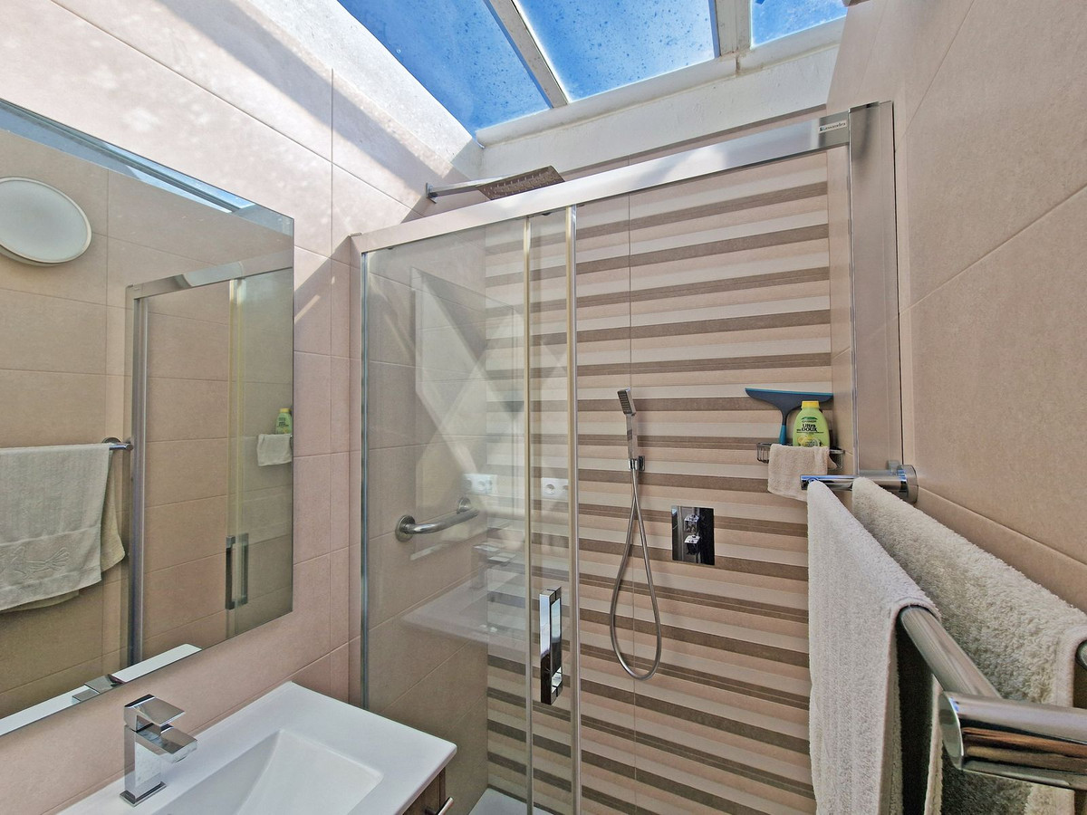 Se vende Adosada de 3 dormitorios en Costa Del Sol, Málaga, España