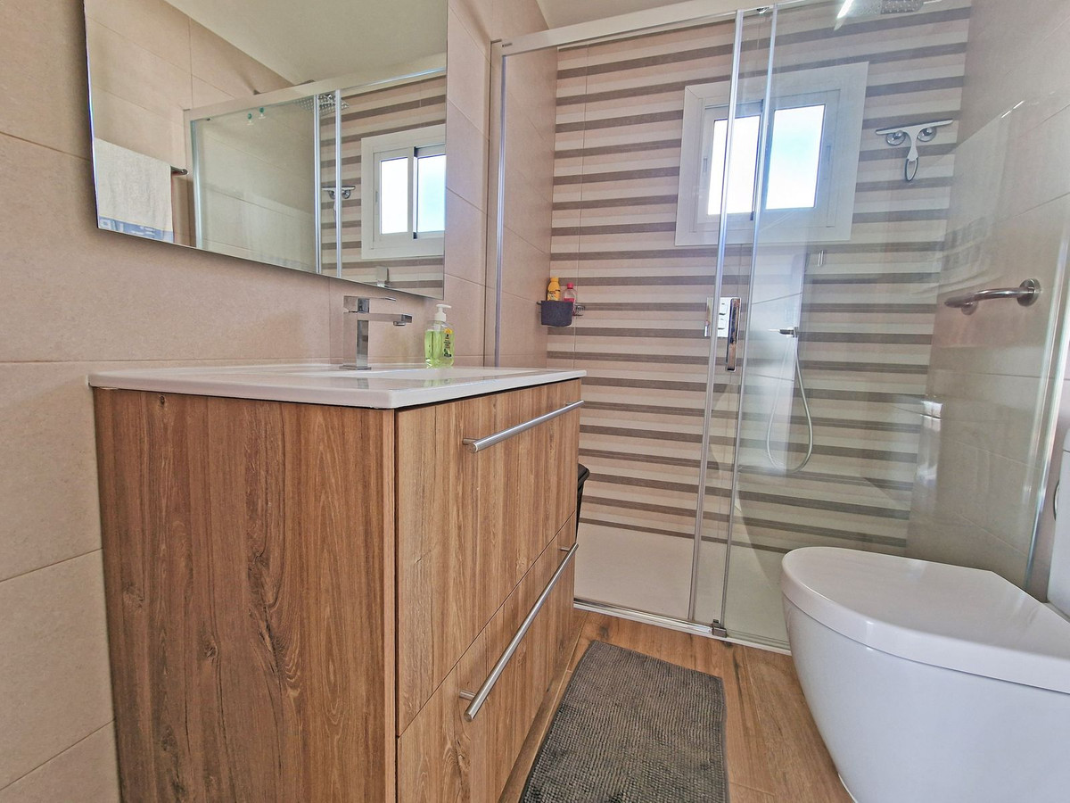 Se vende Adosada de 3 dormitorios en Costa Del Sol, Málaga, España