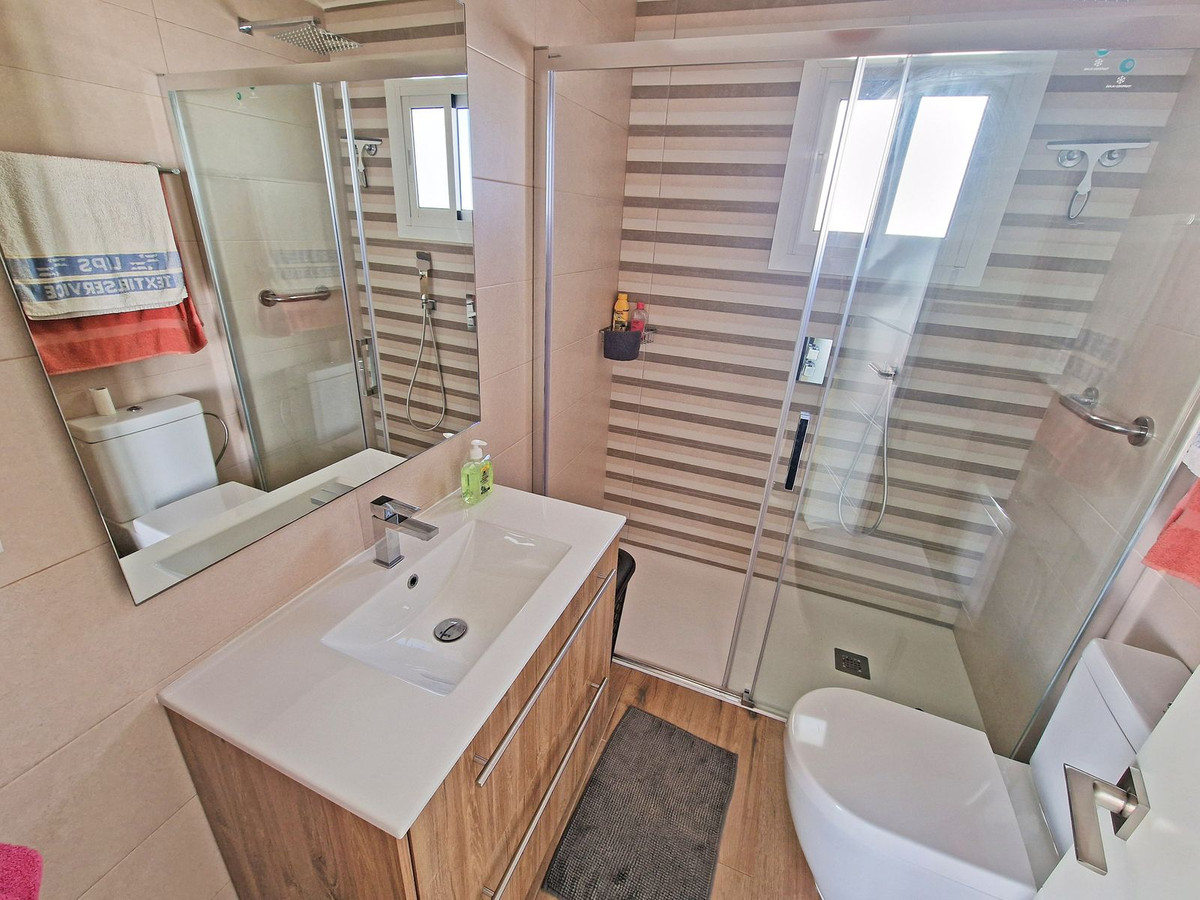 Se vende Adosada de 3 dormitorios en Costa Del Sol, Málaga, España
