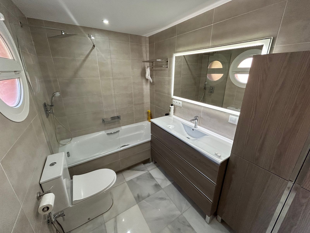4 Bed Townhouse for sale in Atalaya Costa Del Sol, Málaga, Spain