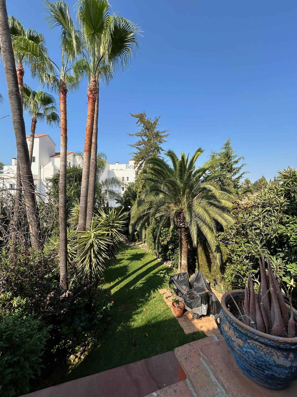 4 Bed Townhouse for sale in Atalaya Costa Del Sol, Málaga, Spain