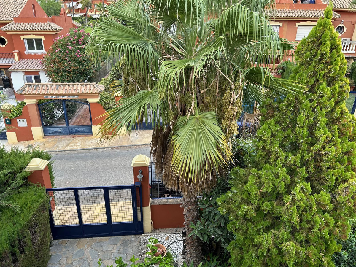 4 Bed Townhouse for sale in Atalaya Costa Del Sol, Málaga, Spain