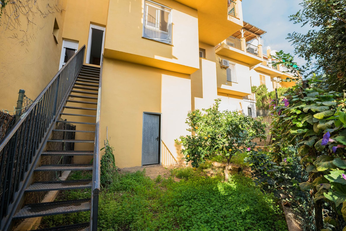 Se vende Villa - Chalet de 3 dormitorios en Costa Del Sol, Málaga, España