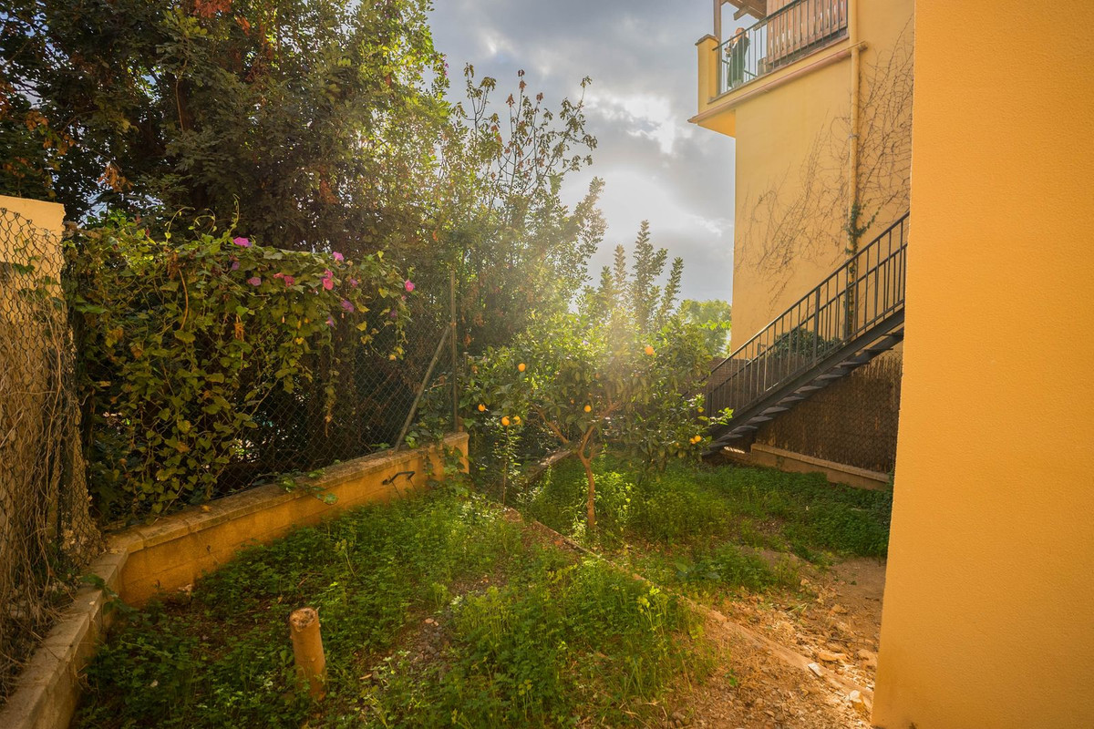 Se vende Villa - Chalet de 3 dormitorios en Costa Del Sol, Málaga, España