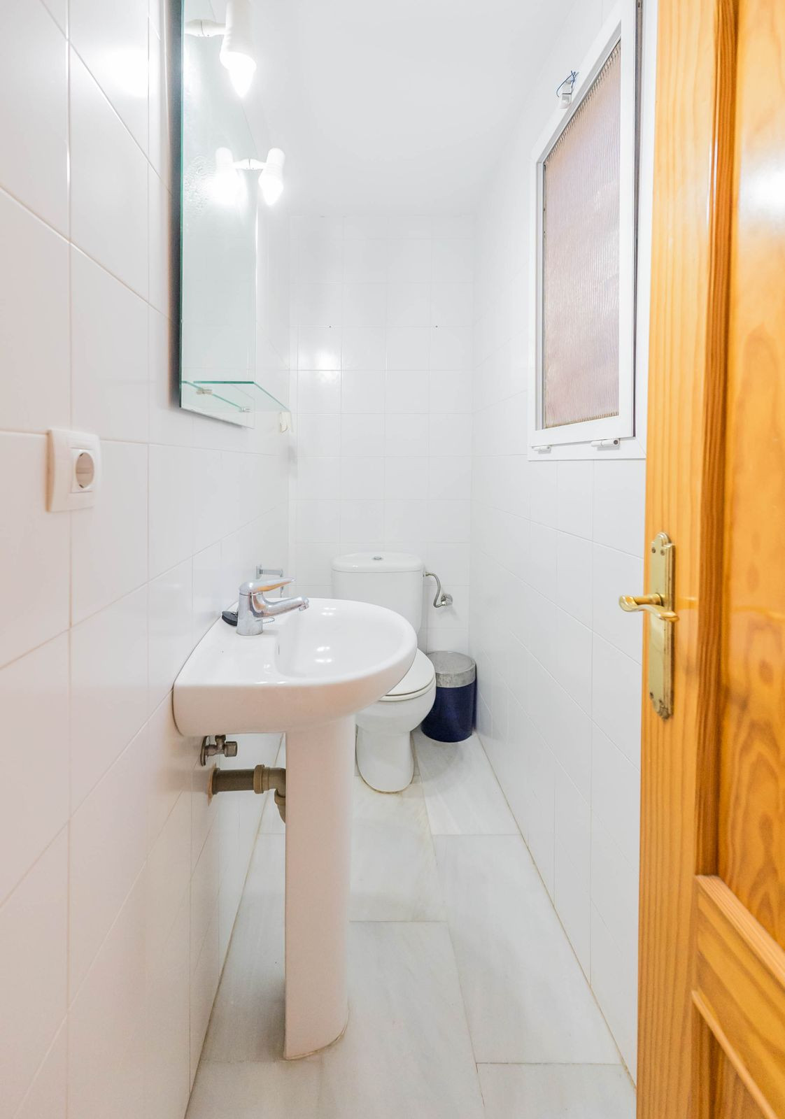 Se vende Villa - Chalet de 3 dormitorios en Costa Del Sol, Málaga, España