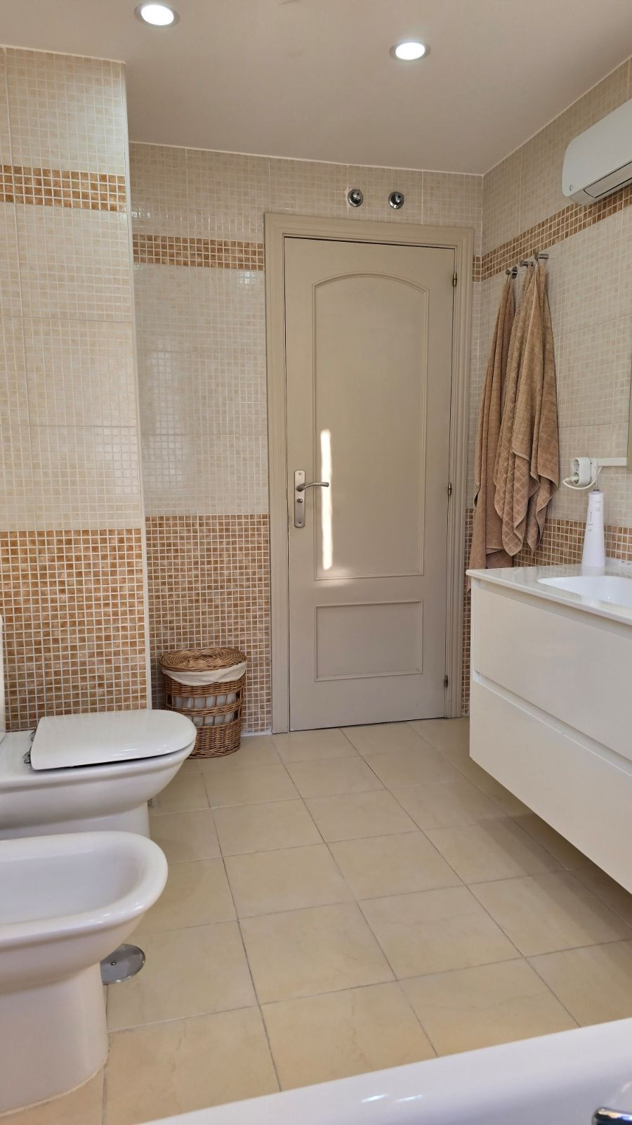 3 Bed Apartment for sale in Mijas Costa Del Sol, Málaga, Spain