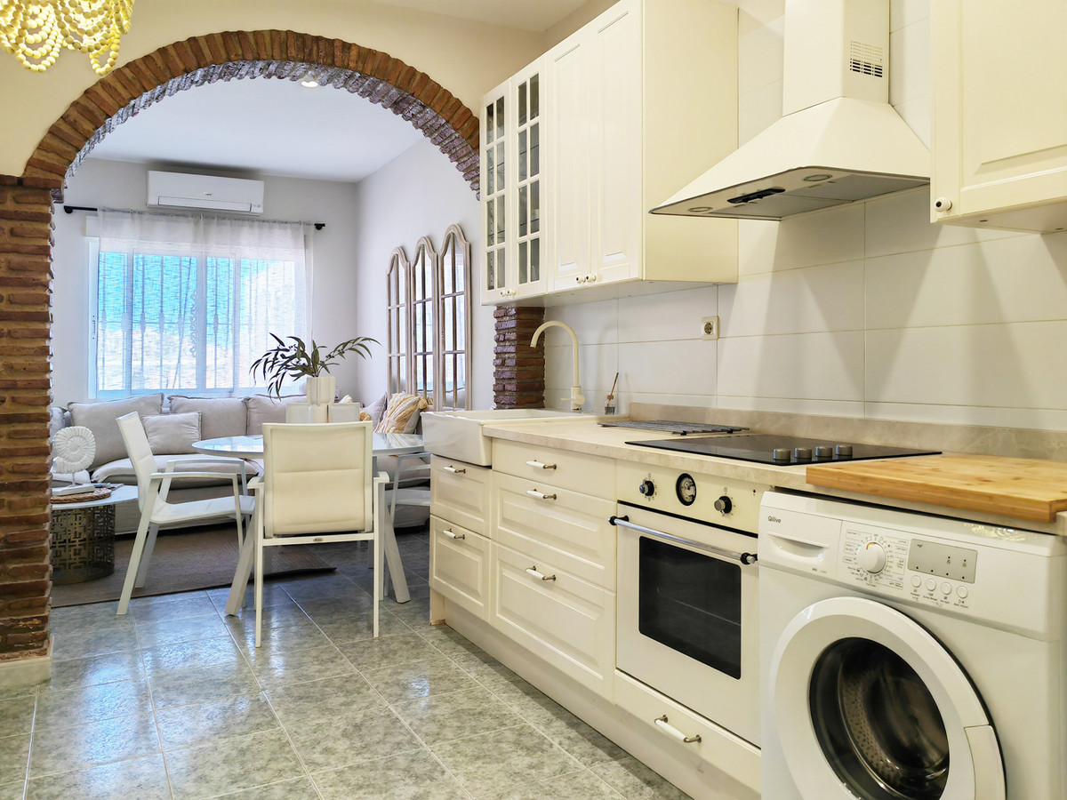 2 Bed Apartment for sale in Mijas Costa Costa Del Sol, Málaga, Spain
