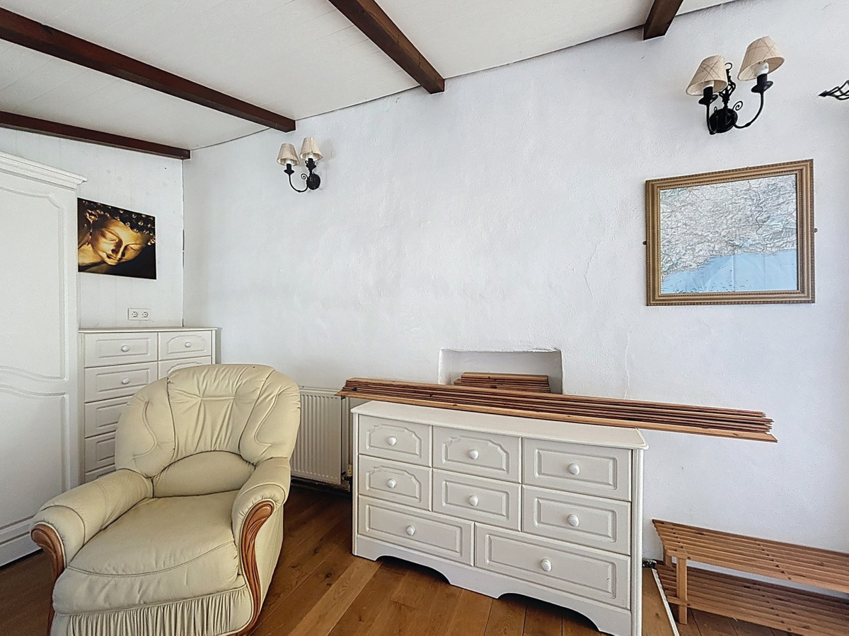 4 Bed Townhouse for sale in Periana Costa Del Sol East, Málaga, Spain