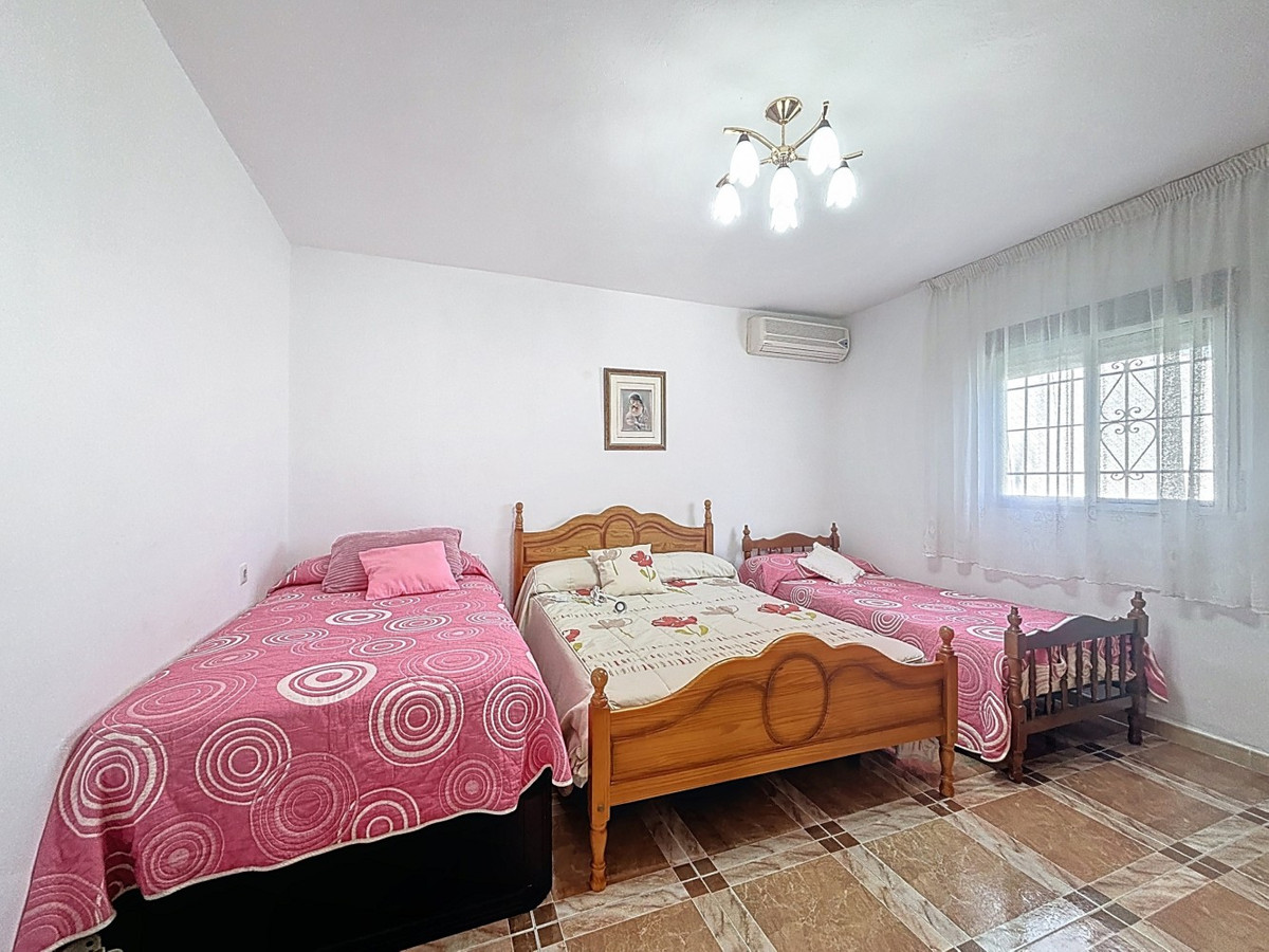 Se vende Terreno Rustico de 3 dormitorios en Costa Del Sol East, Málaga, España