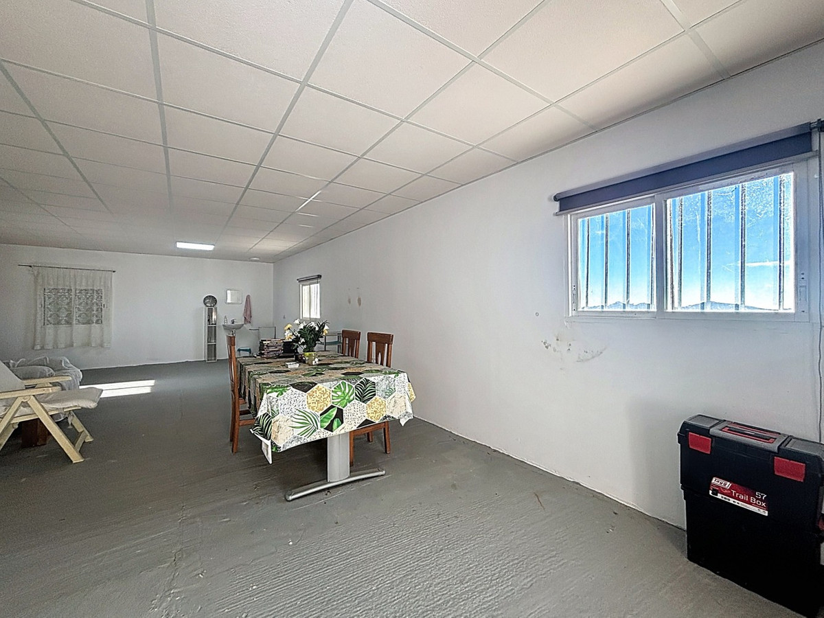 Se vende Terreno Rustico de 3 dormitorios en Costa Del Sol East, Málaga, España