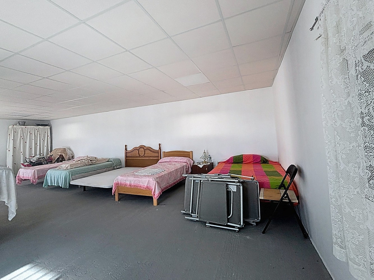 Se vende Terreno Rustico de 3 dormitorios en Costa Del Sol East, Málaga, España