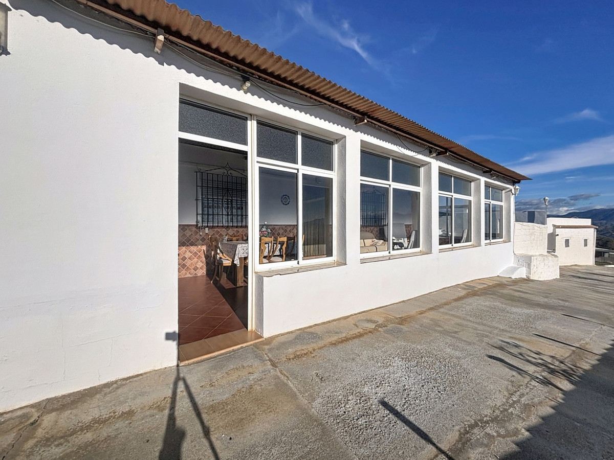 Se vende Terreno Rustico de 3 dormitorios en Costa Del Sol East, Málaga, España