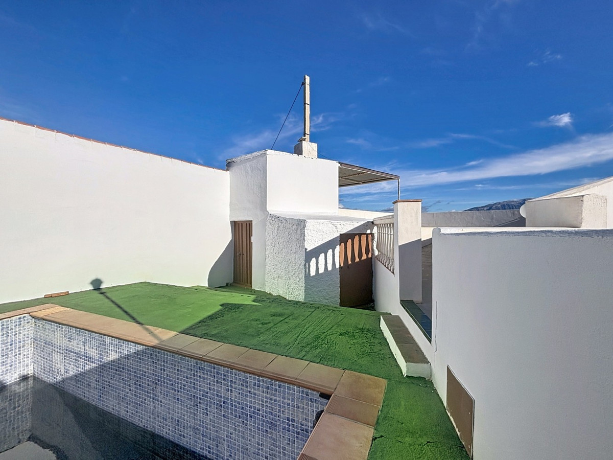 Se vende Terreno Rustico de 3 dormitorios en Costa Del Sol East, Málaga, España