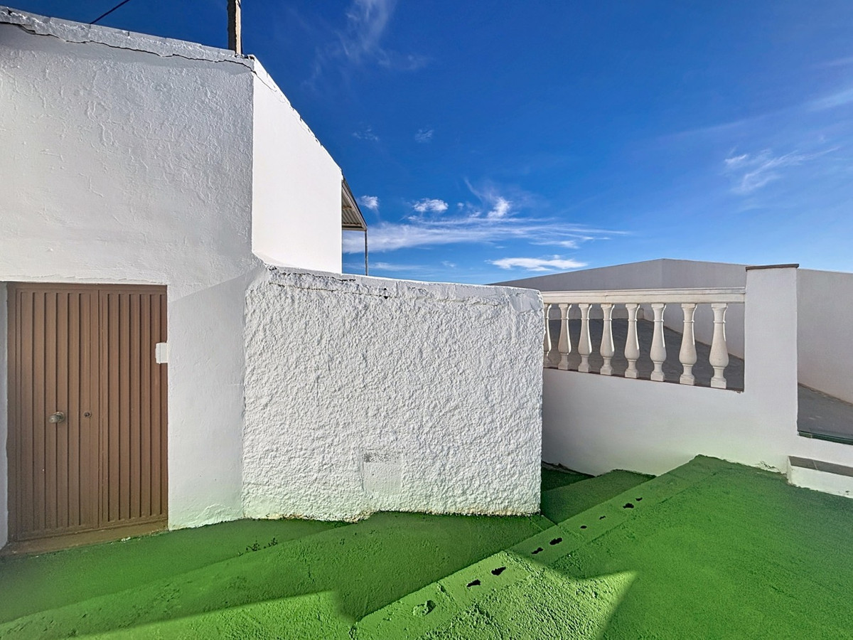 Se vende Terreno Rustico de 3 dormitorios en Costa Del Sol East, Málaga, España