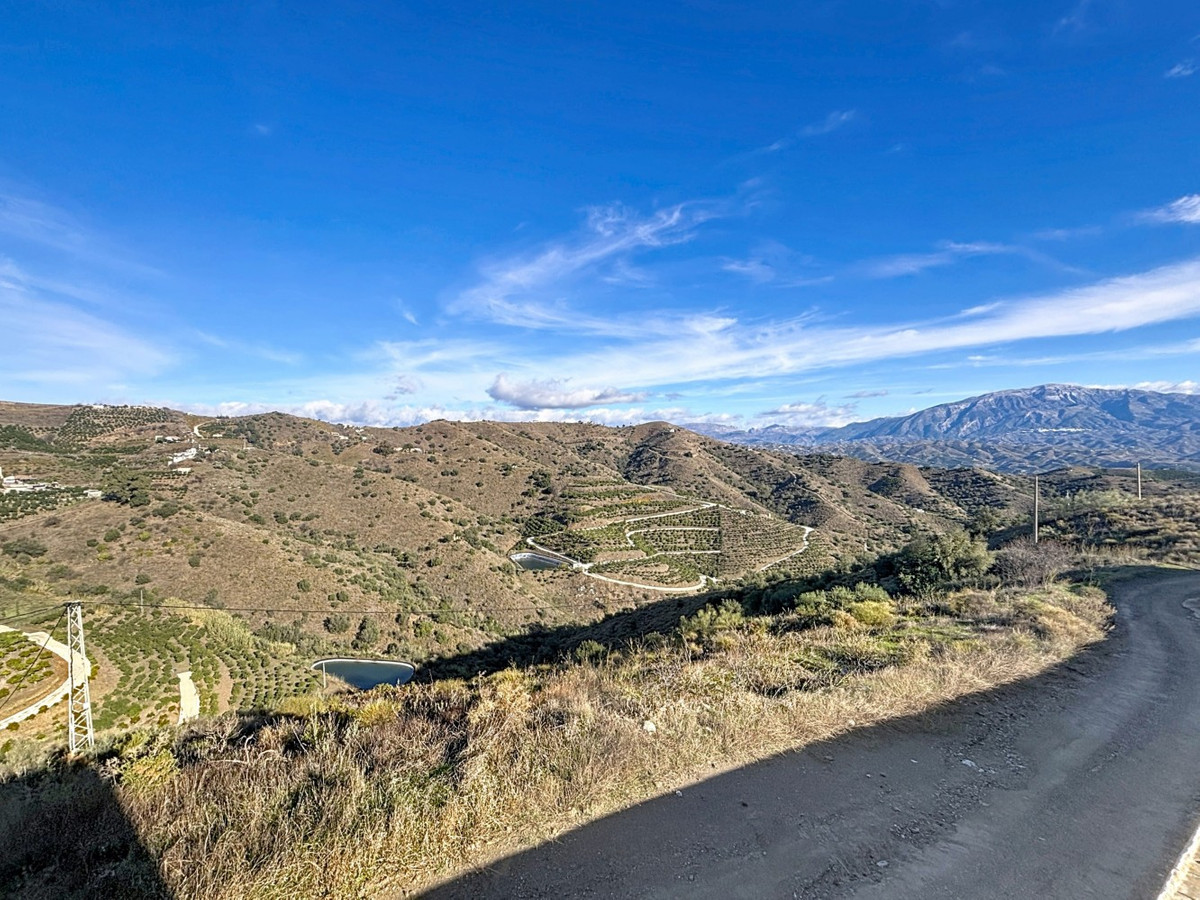 Se vende Terreno Rustico de 3 dormitorios en Costa Del Sol East, Málaga, España