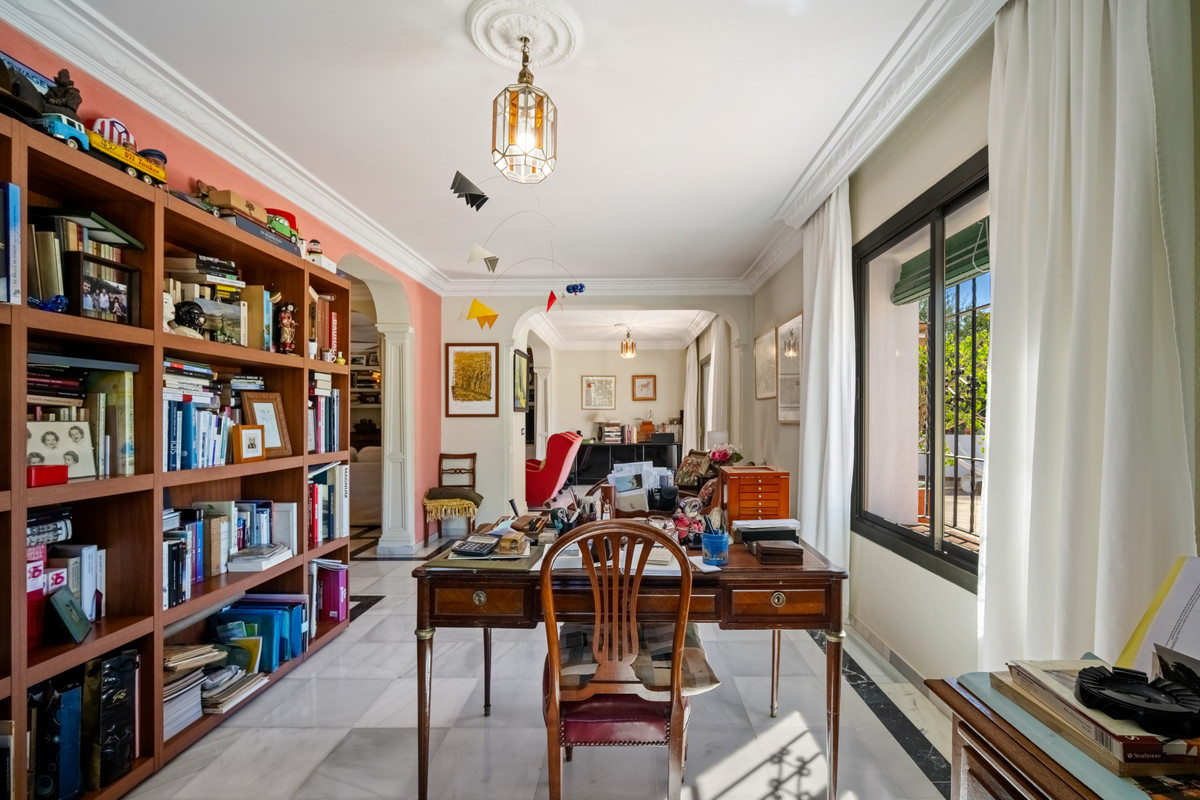 4 Bed Townhouse for sale in Marbella Costa Del Sol, Málaga, Spain