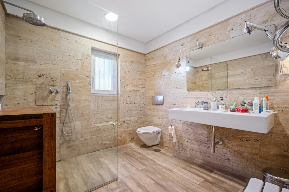 4 Bed Townhouse for sale in Marbella Costa Del Sol, Málaga, Spain