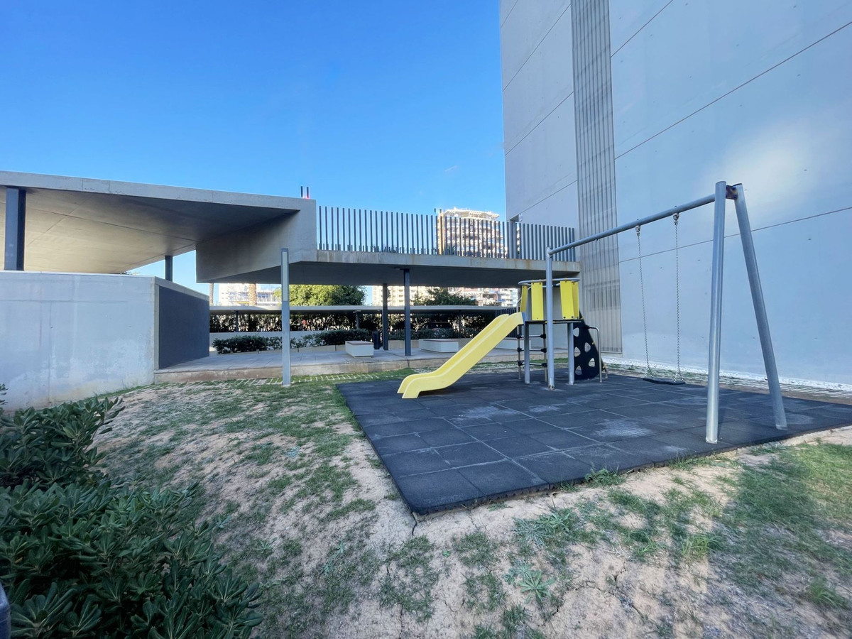 Se vende Apartamento Planta Media de 2 dormitorios en Costa Blanca, Alicante, España