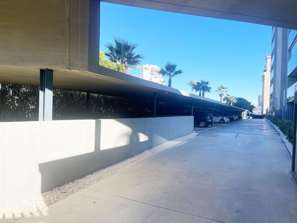 Se vende Apartamento Planta Media de 2 dormitorios en Costa Blanca, Alicante, España