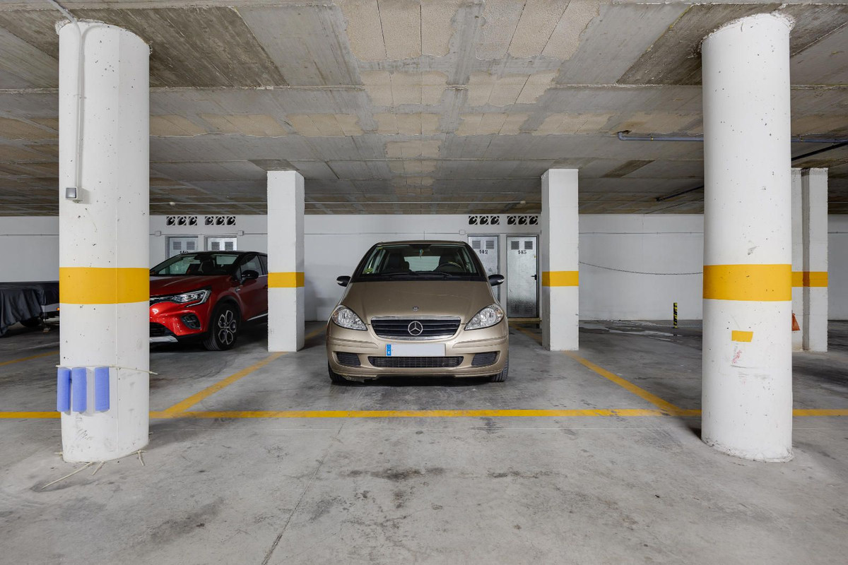 Se vende Apartamento Planta Media de 3 dormitorios en Costa Blanca, Alicante, España