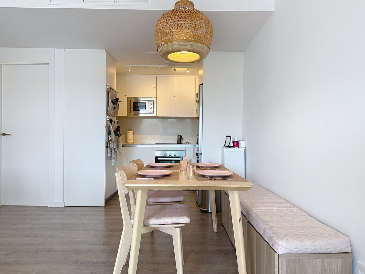 Se vende Apartamento Planta Media de 3 dormitorios en Costa Del Sol, Málaga, España