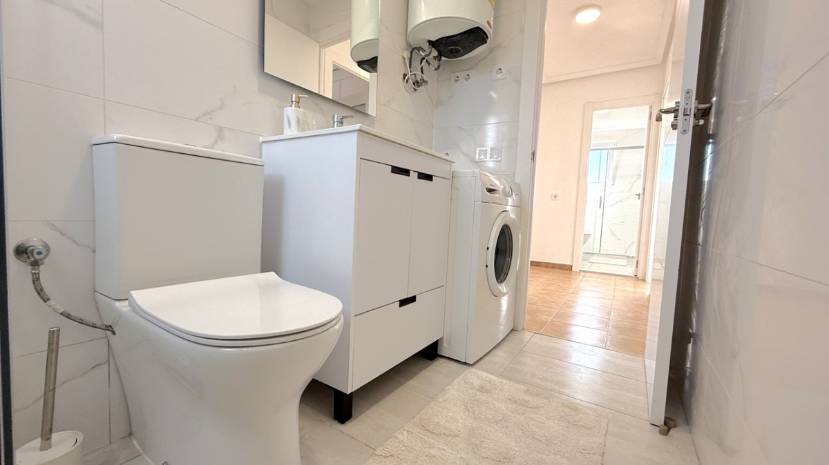 2 Bed Apartment for sale in Torrevieja Costa Blanca, Alicante, Spain