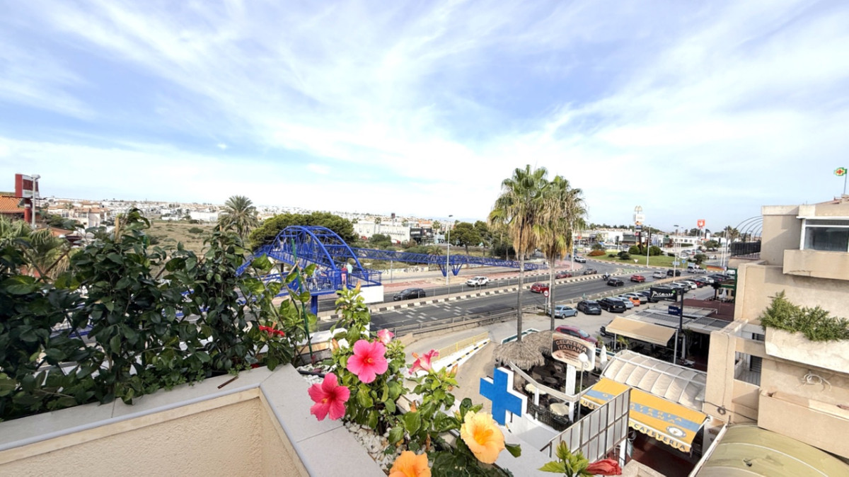 2 Bed Apartment for sale in Torrevieja Costa Blanca, Alicante, Spain